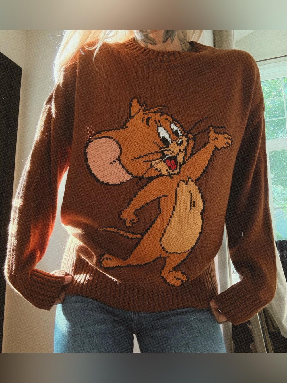 VTG Stereo Vinyls Tom and Jerry Graphic Knit Sweater Brown Size M